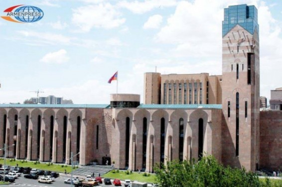 2016թ-ից ի վեր քաղաքապետարանը բնակարան է հատկացրել 7 զոհված զինծառայողի ընտանիքի, 9 բնակարան էլ դերասանների,երգիչների, երաժիշտների է տրվել