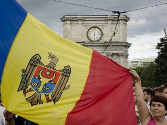 Մոլդովայում մայիսմեկյան հանրահավաքը գլխավորել է նախագահ Իգոր Դոդոնը