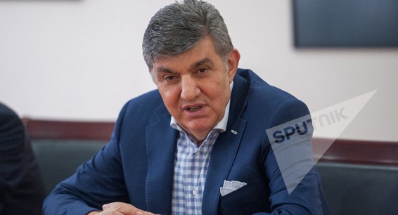 Ара Абрамян: мы сами должны строить свою страну