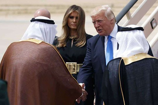 Մելանյա Թրամփը հրաժարվել է ծածկել գլուխը սաուդցիների առջև
