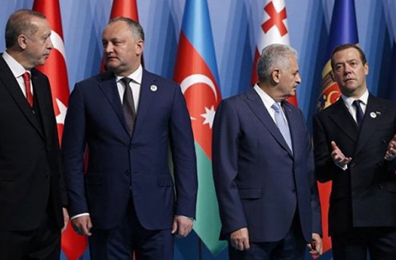 ՍԾՏՀ­-ի երկրների ղեկավարները ստորագրեցին Ստամբուլի գագաթնաժողովի հռչակագիրը