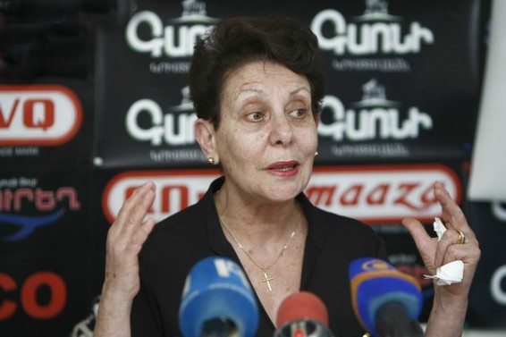 «Պահե՛ք խիստ հսկողության տակ»,- հանձնարարեց  քաղաքապետը: Բայց ի՞նչը