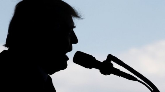 Бывший соперник Трампа назвал его главной проблемой Твиттер