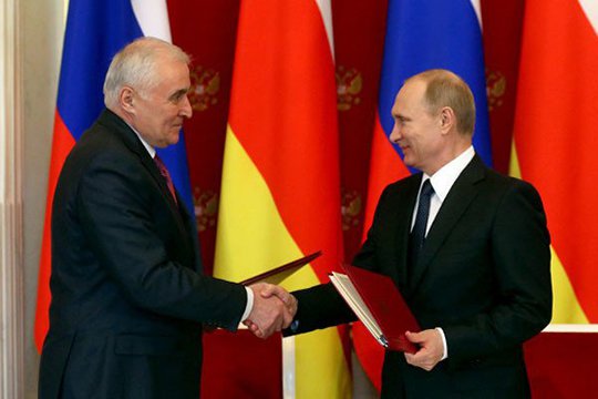 ՆԱՏՕ-ում Ռուսաստանին առաջարկել են հրաժարվել Աբխազիան և Հարավային Օսիան ճանաչելուց