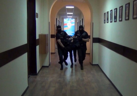 Վաղարշապատում վնասազերծված խմբի գործով որպես մեղադրյալ ներգրավված հետախուզվողը հայտնաբերվել է