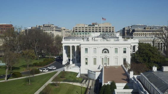 Отставка Майка Дубке, возможно – начало запланированных Трампом кадровых перестановок