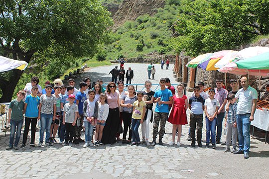 Արցախցի 30 երեխաներ հյուրընկալվել են Դավիթաշենում