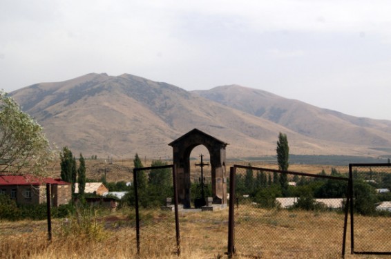 Սաղմոսավանում գյուղապետի ընտրություններ են, բայց համայնքը գյուղապետարանի շենք չունի