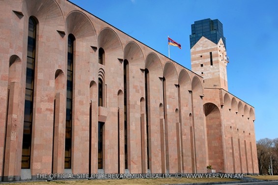 Երևանի քաղաքապետարանի աշխատակազմի հանրակրթության վարչության պետ Գայանե Սողոմոնյանն ազատվել է աշխատանքից