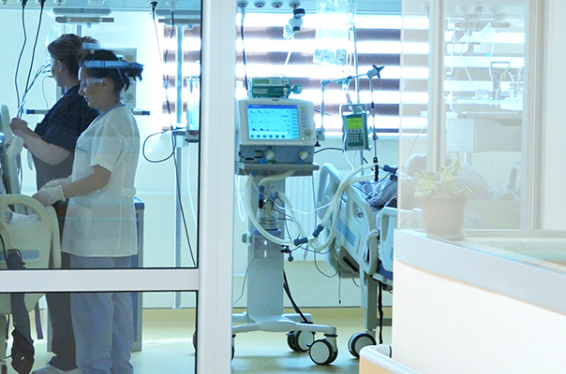 Հրազդանի ջրատարն ընկած կնոջը փրկել են և տեղափոխել են հիվանդանոց