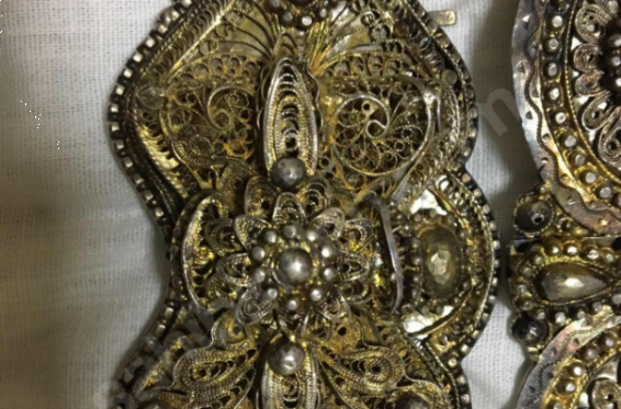 Թուրքիայում 11.000 դոլարով վաճառքի է հանվել շքեղ հայկական գոտի