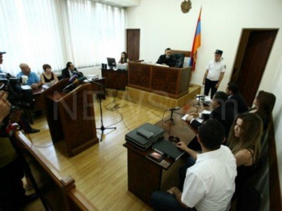 Ծննդկանի մահվան գործով նիստը հետաձգվեց. Բախշյանի հարցաքննությունը կիսատ մնաց