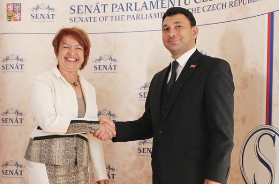 «Ադրբեջանը ստիպված է լինելու ճանաչել Արցախի անկախությունը». Էդուարդ Շարմազանովը՝ Չեխիայի Սենատի փոխնախագահին