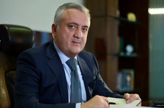 Արթուր Ջավադյանը մեկնել է Սանկտ-Պետերբուրգ, որտեղ կմասնակցի Միջազգային բանկային կոնգրեսին