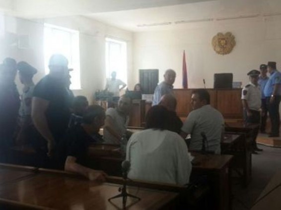 Սերգեյ Կյուրեղյանը դատարան տեղափոխվելիս գլխի վնասվածք է ստացել