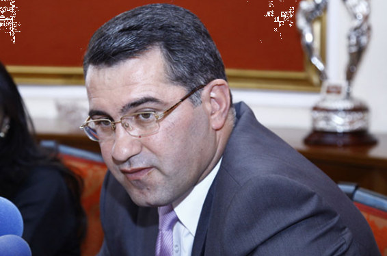 Եթե ՀՀ-ն չունի անկախ արտաքին քաղաքականություն, կարևոր չէ՝ ով որտեղ է դեսպան նշանակվում. Արմեն Մարտիրոսյան