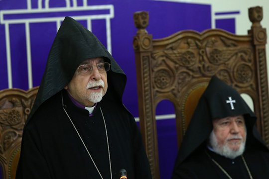 Պոլսո պատրիարքական տեղապահ Բեքչյանը այսօր ժամանում է Հայաստան