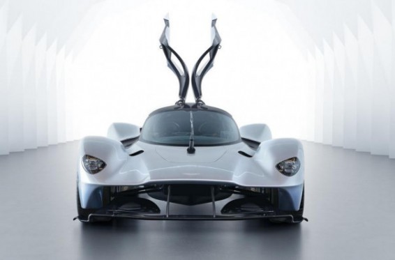 Photo. Հրապարակվել են նոր Aston Martin Valkyrie հիպերքարի լուսանկարները