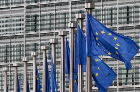 Բրյուսելը Վարշավային սպառնացել է պատժամիջոցներ կիրառել ԵՄ օրենսդրությունը խախտելու համար