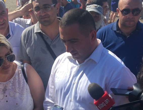 Photo.  Մարտունիում Վարդավառի տոնախմբության սկիզբը տրվեց հանրային լողափի բացմամբ