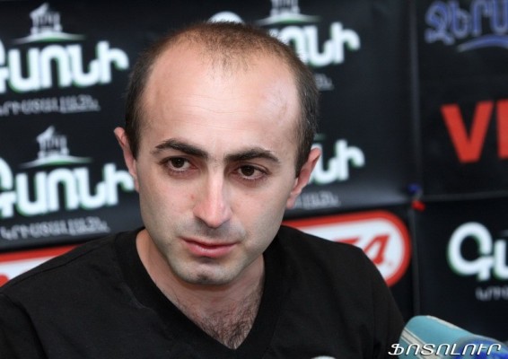 Հայկ Խանումյանին ծեծի են ենթարկել