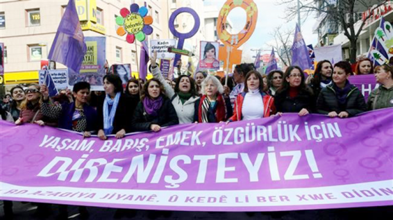 Վիճակագրություն. Թուրքիայում 1 ամսվա ընթացքում տղամարդկանց կողմից 34 կին և 17 երեխա է սպանվել