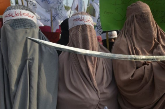 «Թալիբանը» սկսել է ամսագիր թողարկել կանանց ջիհադիստների շարքեր գրավելու համար