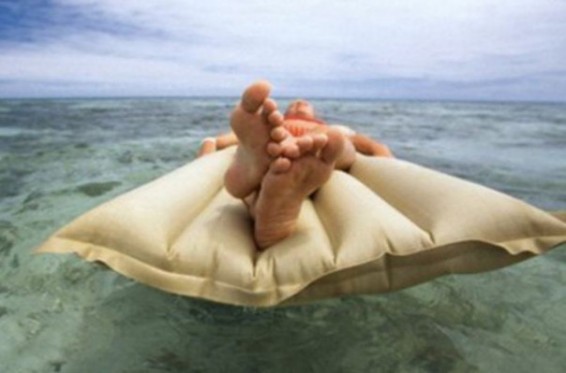 Ուկրաինացի երիտասարդը 3 օր անցկացրել է բաց ծովում՝ բատուտի վրա քնած մնալուց հետո