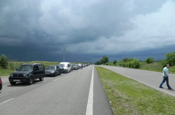 Վրաց-ադրբեջանական սահմանային անցակետերից մեկում կուտակումներ են առաջացել