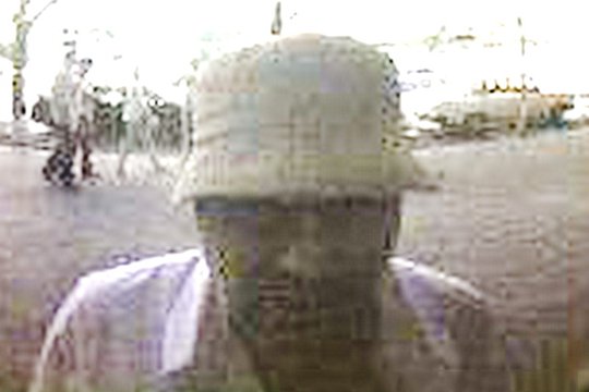 Անհայտ անձն ավտոբուսում գողացված քարտով գումար է կանխիկացրել