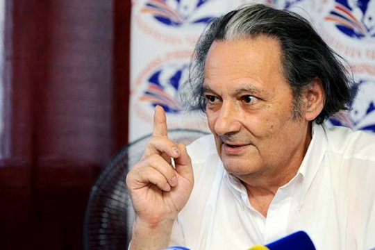 Население Армении больше всего доверяет премьер-министру Карену Карапетяну: социолог