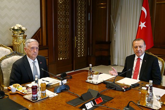 Էրդողանը հանդիպել է Պենտագոնի ղեկավարի հետ