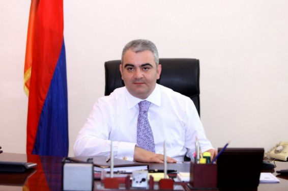 Կարծում եմ՝ շենքը դատարկ չի մնա. Արման Սահակյանը չգիտի՝ ԱԳՆ նախկին շենքում երբ կսկսվեն վերանորոգման աշխատանքները. tert.am