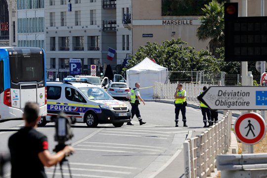 Մարսելում տղամարդը դանակով հարձակվել է անցորդների վրա