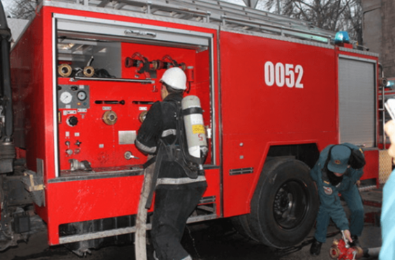 Երևանի Բաբաջանյան փողոցում ԲԻՍ-1 աստիճանի բարդության հրդեհ է բռնկվել. ԱԻՆ 4 մարտական հաշվարկ է մեկնել դեպքի վայր