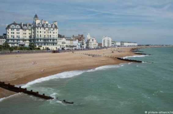 Մեծ Բրիտանիայի լողափերից մեկում «քիմիական ամպի» պատճառով ավելի քան 100 մարդ բուժօգնության է դիմել