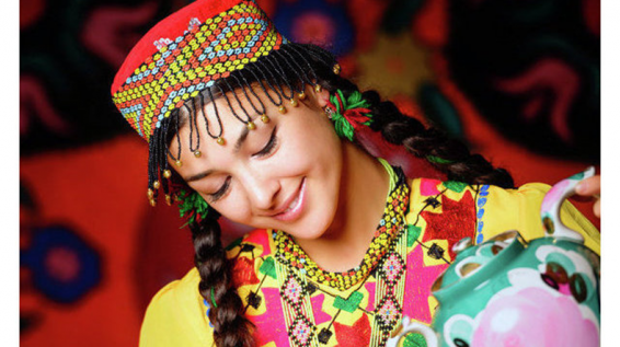 Տաջիկստանում ընդունվել է օրենք, որով պարտադրվում է կրել ազգային հագուստ