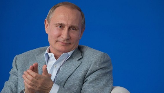 Путин поздравил президента Вьетнама с Днем независимости страны