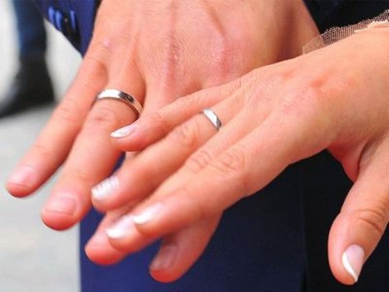 Amazon-ի աշխատակցուհին կորցրած ամուսնական մատանին տնից 300 կմ հեռավորությամբ է գտել