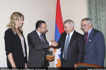 Կանադացի խորհրդարանականներն Արցախում ուսումնասիրել են 2016 թվականի ապրիլին ադրբեջանական զինուժի կատարած վայրագություններին առնչվող փաստերը