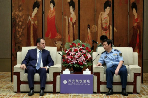 Վիգեն Սարգսյանը հանդիպել է ՉԺՀ ժողովրդաազատագրական բանակի Շանսիի ռազմական շրջանի ղեկավարության հետ