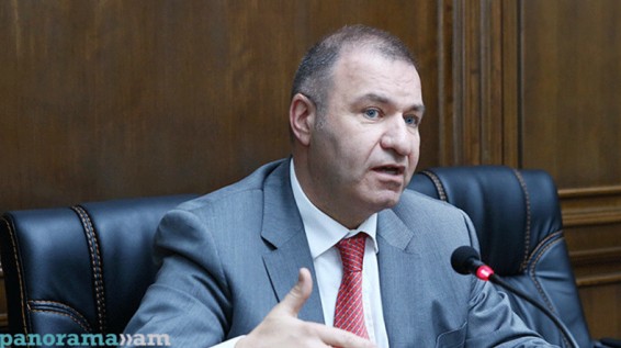 Եթե ԵԱՏՄ-ին այլընտրանք կա, «Ելքը» պետք է համակողմանի ներկայացնի այն. Միքայել Մեքումյան